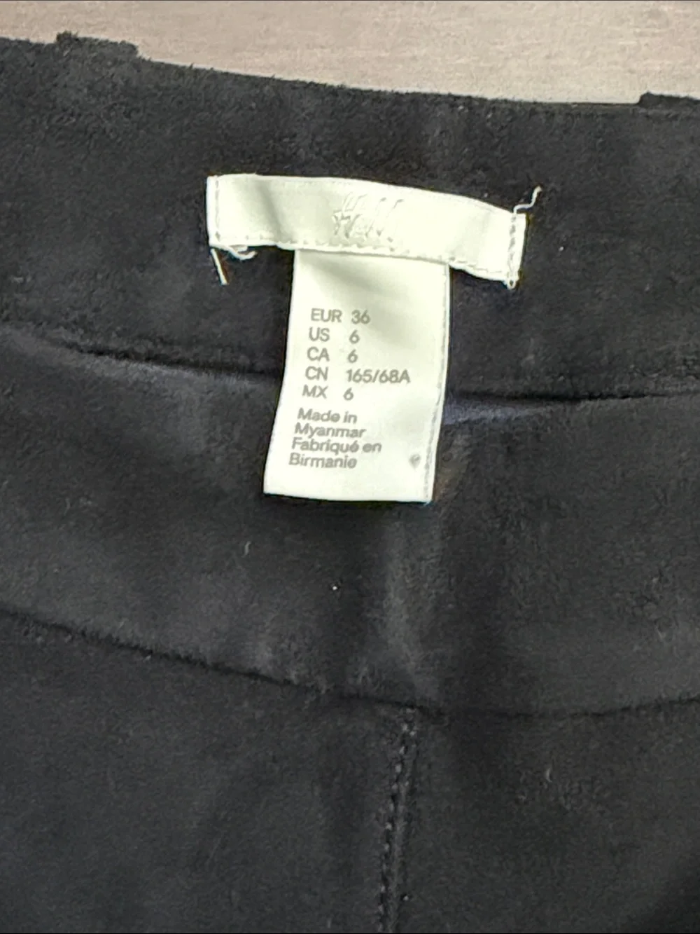 H&M Black Faux Suede Slim Pull-On Pants - Picture 2 of 2